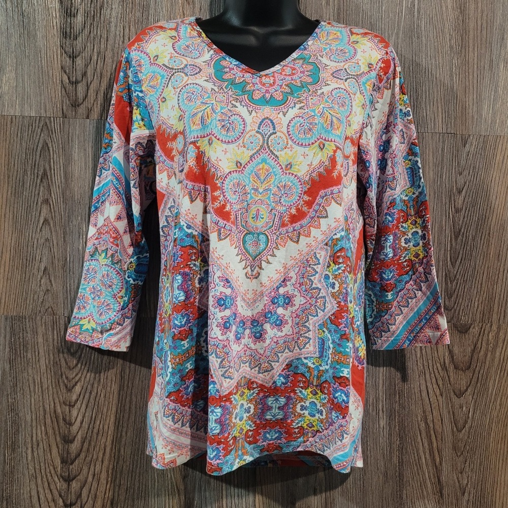 Parsley & Sage Art to Wear T-Shirt Size S Multicolor Mixed Print V-Neck 3/4 Slv